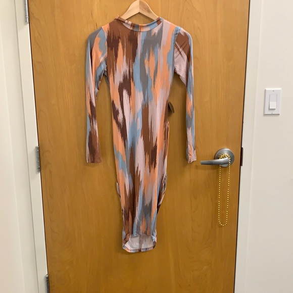 Hot Miami Styles Dresses & Skirts - Mauve Blue Brush Strokes Mock Neck Dress NEW (NWT)